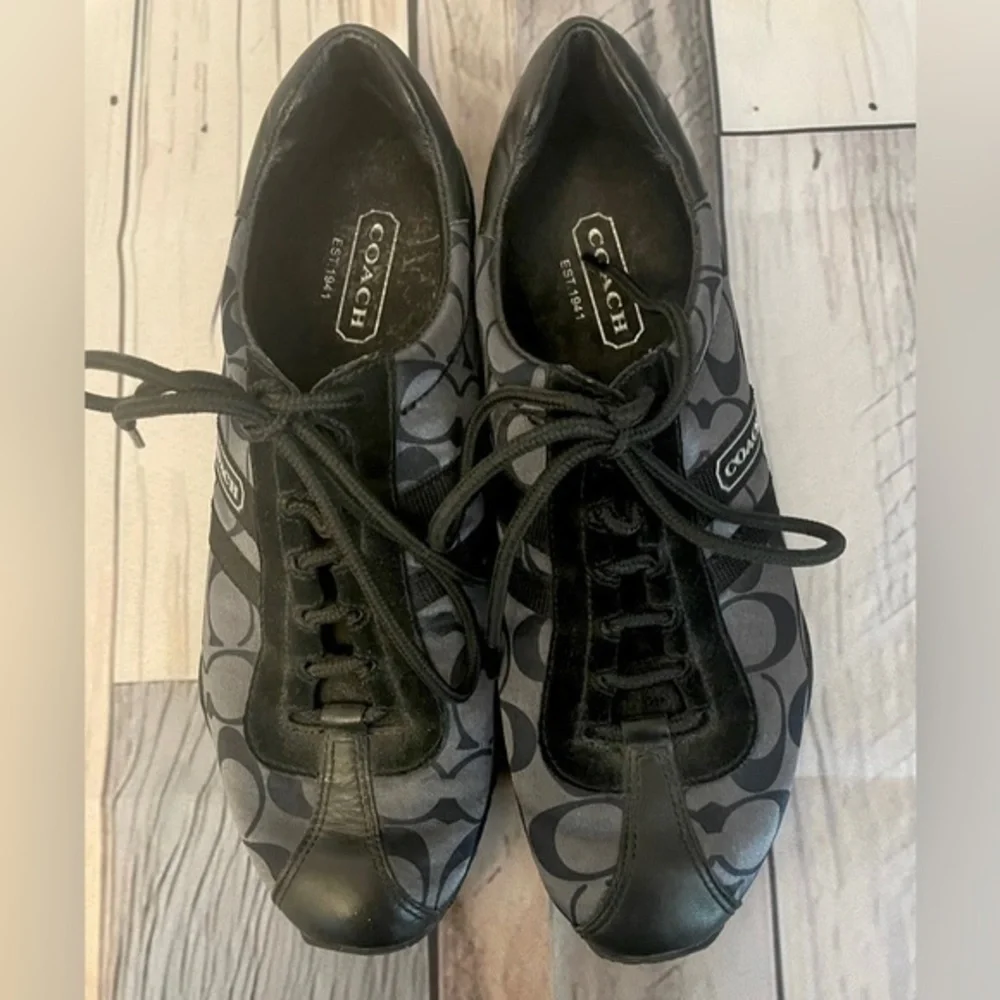 Coach Kate Remonna Signature Size 7M Women’s Sneaker Shoes Black/Grey - Picture 4 of 6